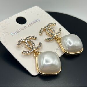 Gold & Pearl Rhinestone Accent Earrings